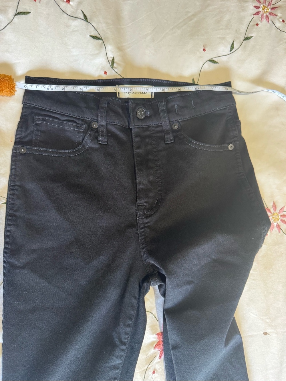 Madewell 10" High-Rise Skinny Jeans in Carbondale Wash - Picture 7 of 10